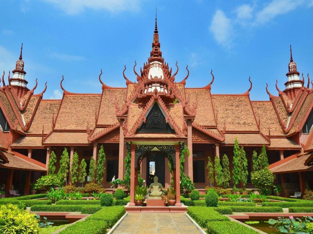 Essence Hotel-Phnom Pen Exterior foto