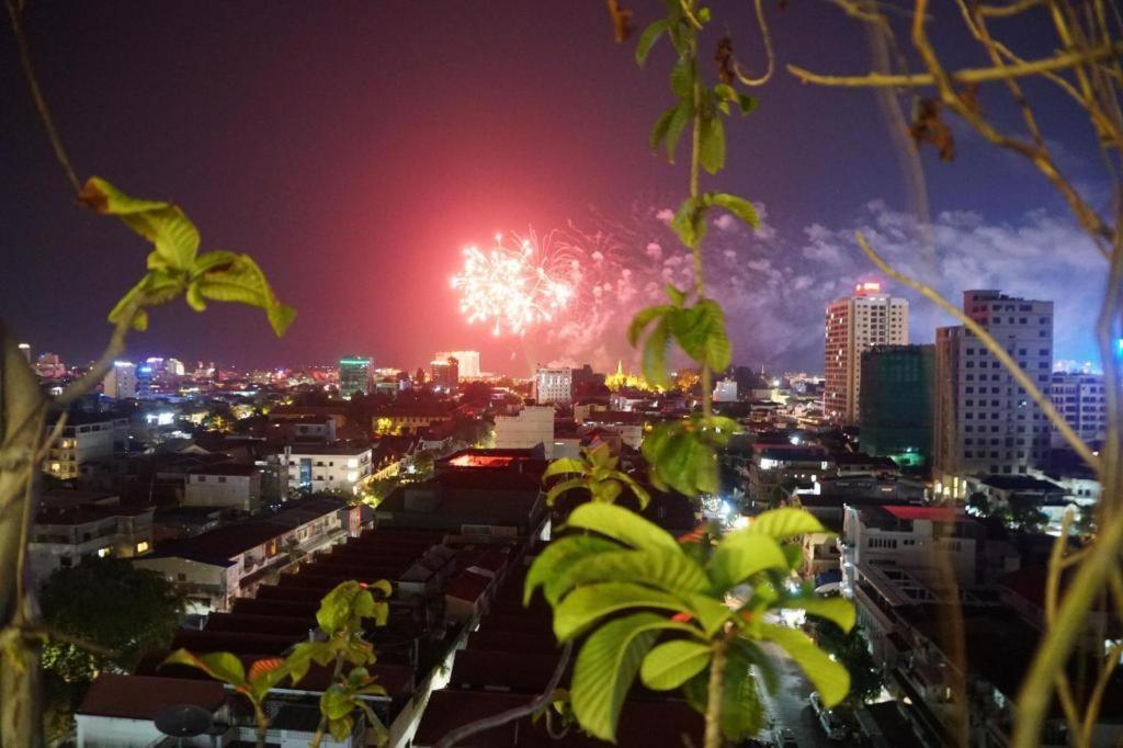 Essence Hotel-Phnom Pen Exterior foto